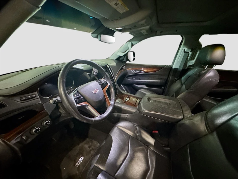 2018 Cadillac Escalade 4th Gen - Image 10 of 12