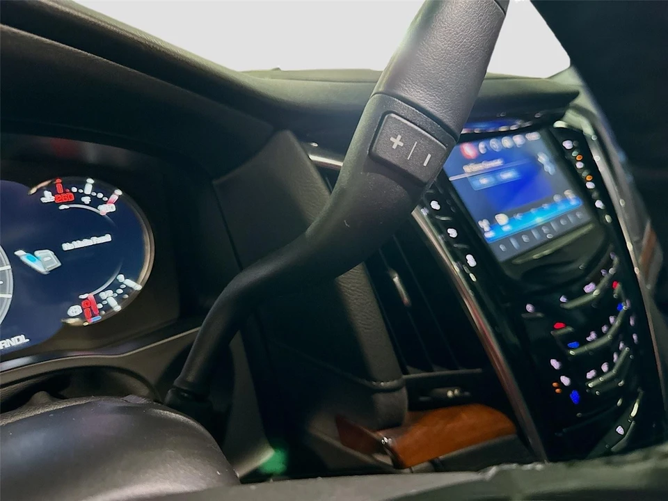 2018 Cadillac Escalade 4th Gen - Image 6 of 21