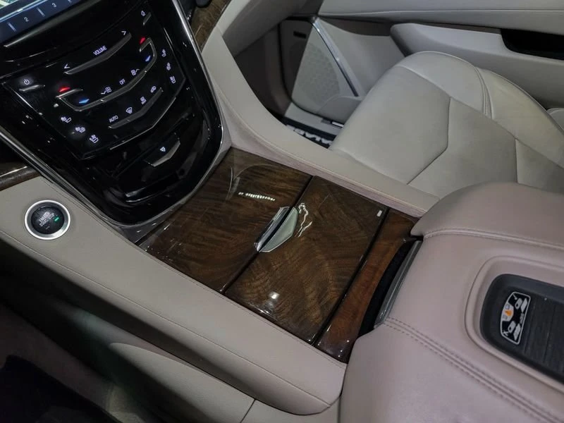 2018 Cadillac Escalade 4th Gen - Image 15 of 20