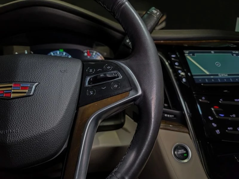 2018 Cadillac Escalade 4th Gen - Image 13 of 20