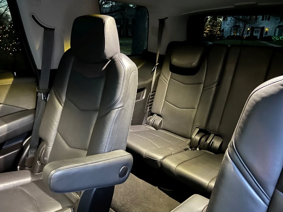 2018 Cadillac Escalade 4th Gen - Image 25 of 31