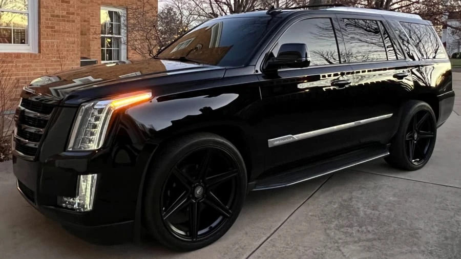 2018 Cadillac Escalade 4th Gen - Image 12 of 31