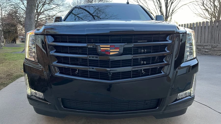 2018 Cadillac Escalade 4th Gen - Image 4 of 31