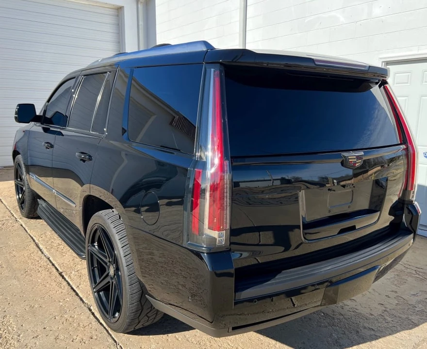 2018 Cadillac Escalade 4th Gen - Image 16 of 31