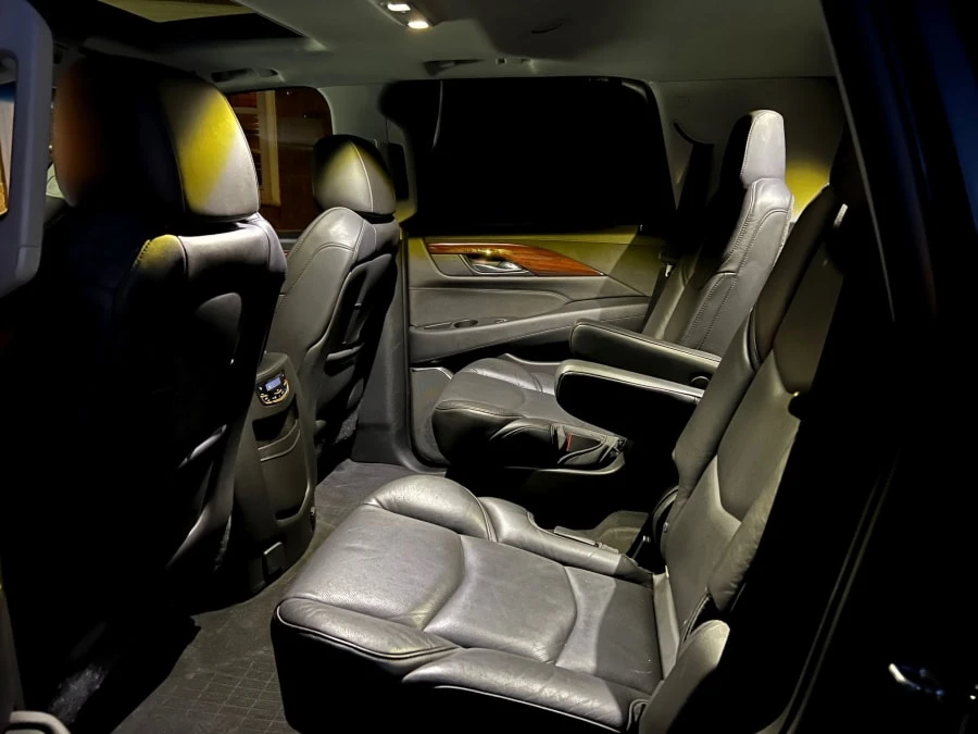 2018 Cadillac Escalade 4th Gen - Image 21 of 31