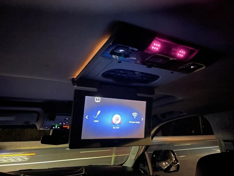 2018 Cadillac Escalade 4th Gen - Image 4 of 12