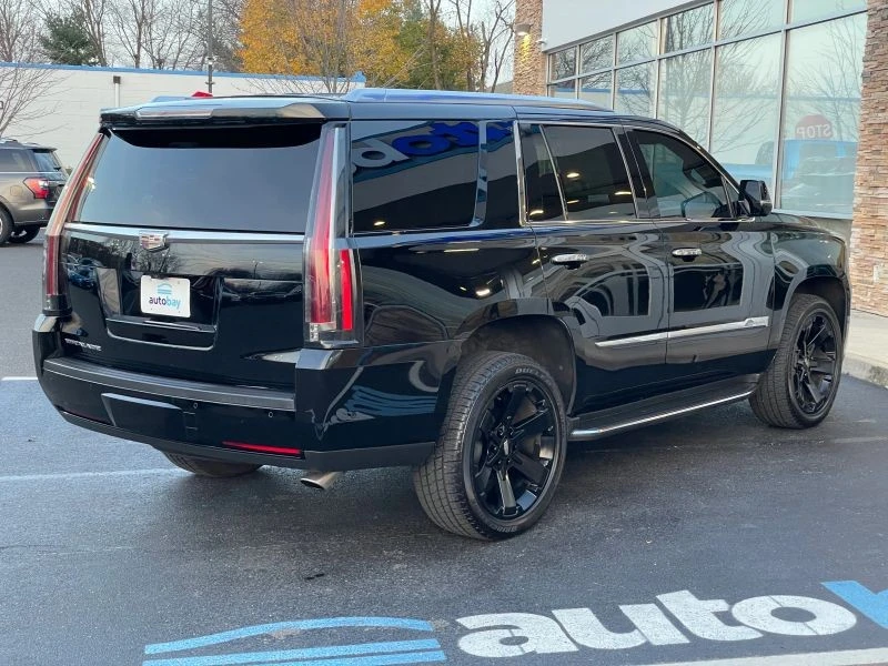 2018 Cadillac Escalade 4th Gen - Image 11 of 12