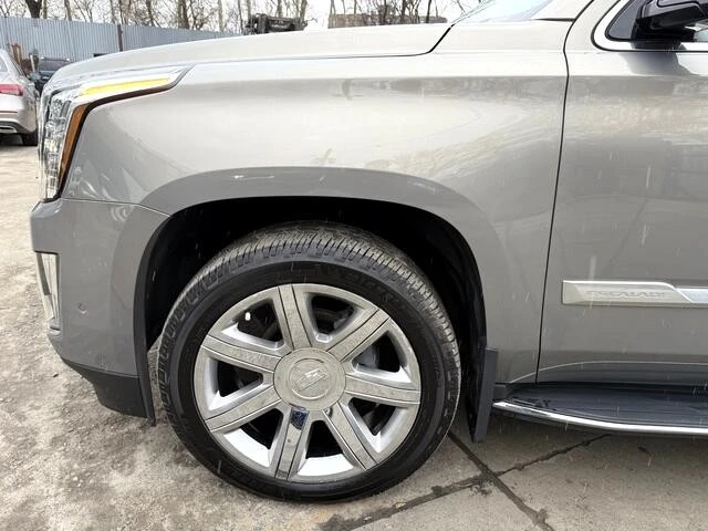 2018 Cadillac Escalade 4th Gen - Image 20 of 21