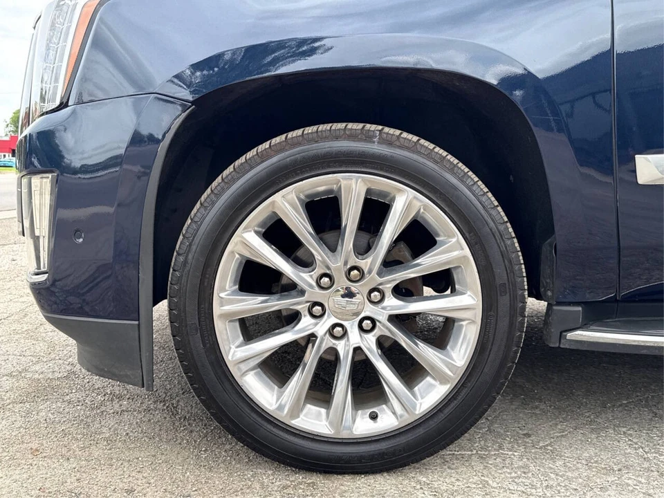 2018 Cadillac Escalade 4th Gen - Image 19 of 21