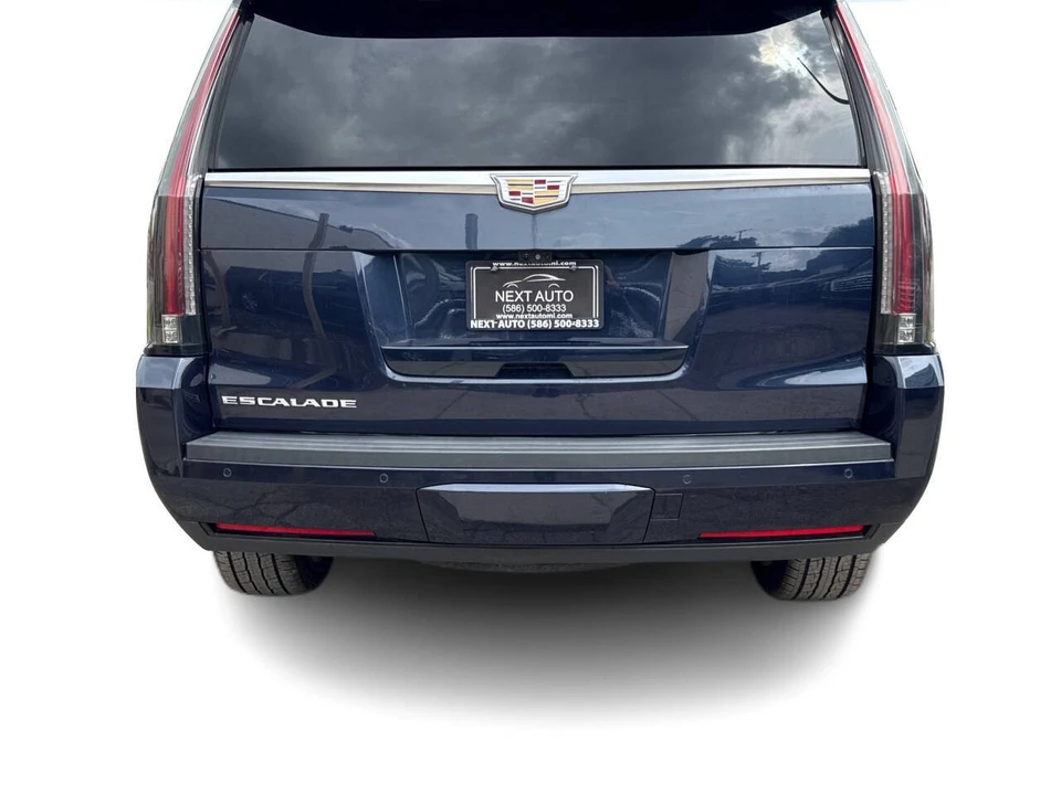 2018 Cadillac Escalade 4th Gen - Image 15 of 21