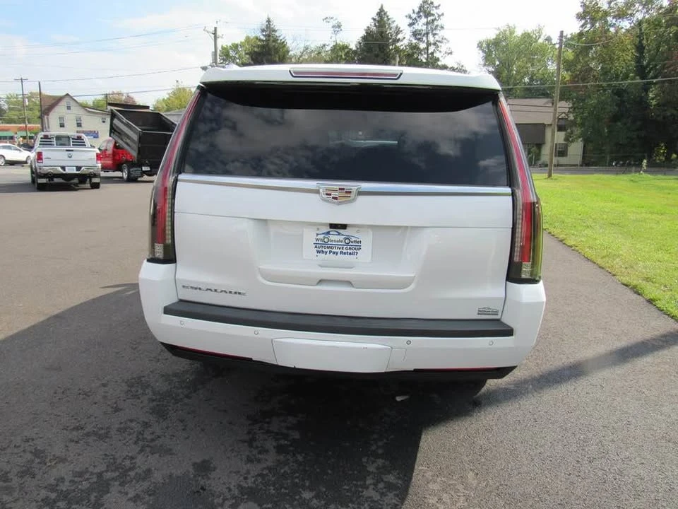 2018 Cadillac Escalade 4th Gen - Image 4 of 19