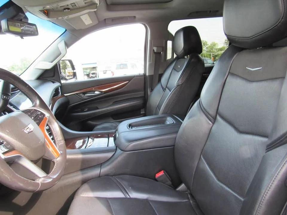 2018 Cadillac Escalade 4th Gen - Image 14 of 19
