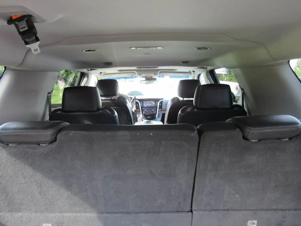 2018 Cadillac Escalade 4th Gen - Image 17 of 19