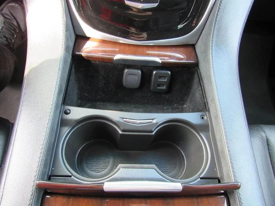 2018 Cadillac Escalade 4th Gen - Image 11 of 19