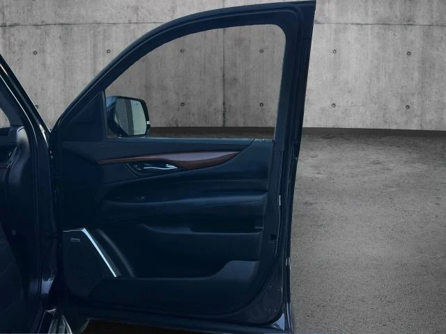 2018 Cadillac Escalade 4th Gen - Image 21 of 21