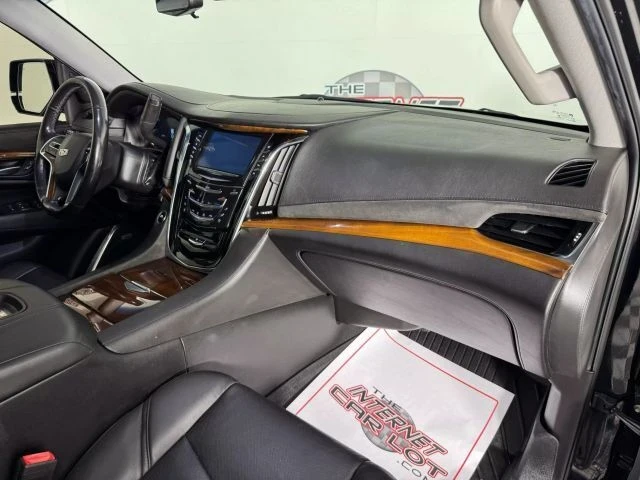 2018 Cadillac Escalade 4th Gen - Image 12 of 12