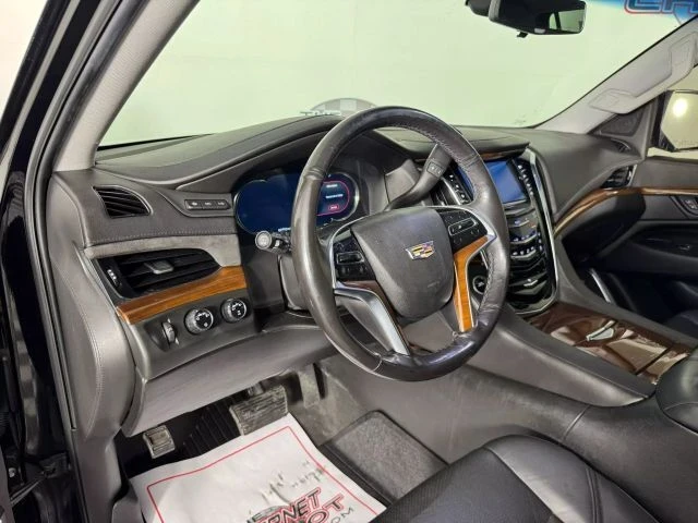 2018 Cadillac Escalade 4th Gen - Image 10 of 12