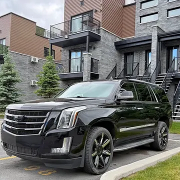 2018 Cadillac Escalade Luxury