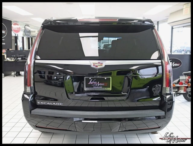 2018 Cadillac Escalade 4th Gen - Image 12 of 12