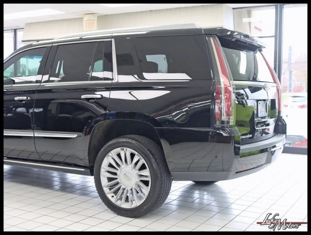 2018 Cadillac Escalade 4th Gen - Image 8 of 12
