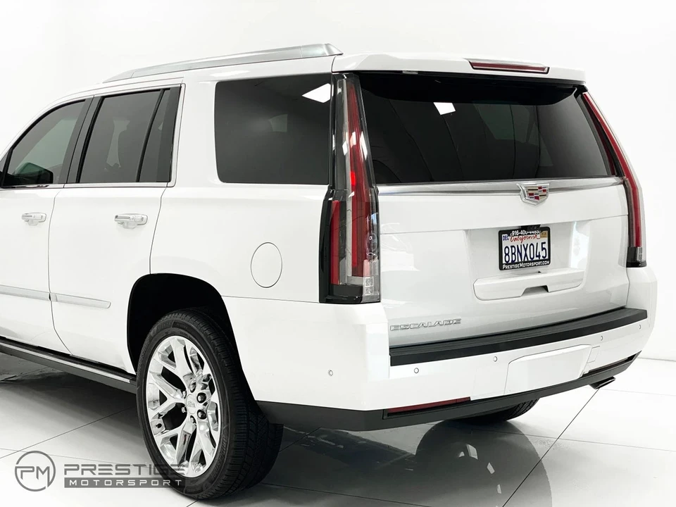 2018 Cadillac Escalade 4th Gen - Image 10 of 21