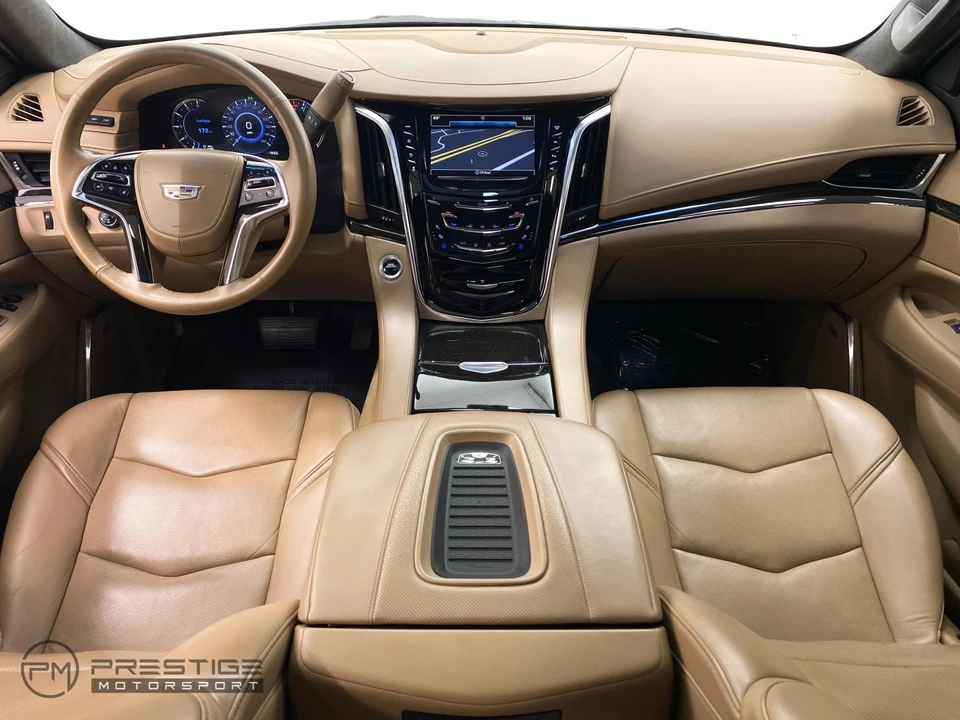 2018 Cadillac Escalade 4th Gen - Image 19 of 21