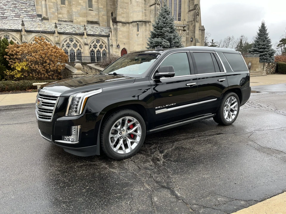 2018 Cadillac Escalade 4th Gen - Image 5 of 31