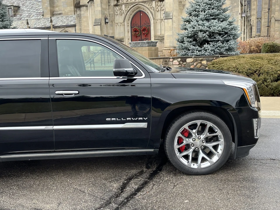 2018 Cadillac Escalade 4th Gen - Image 22 of 31