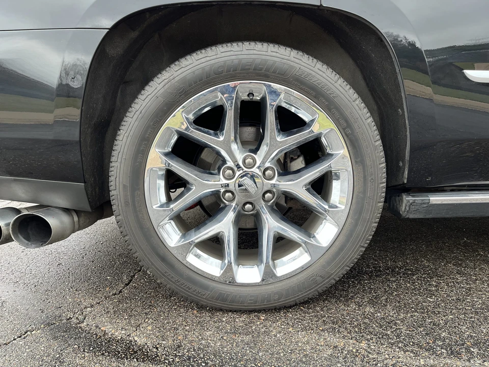 2018 Cadillac Escalade 4th Gen - Image 27 of 31