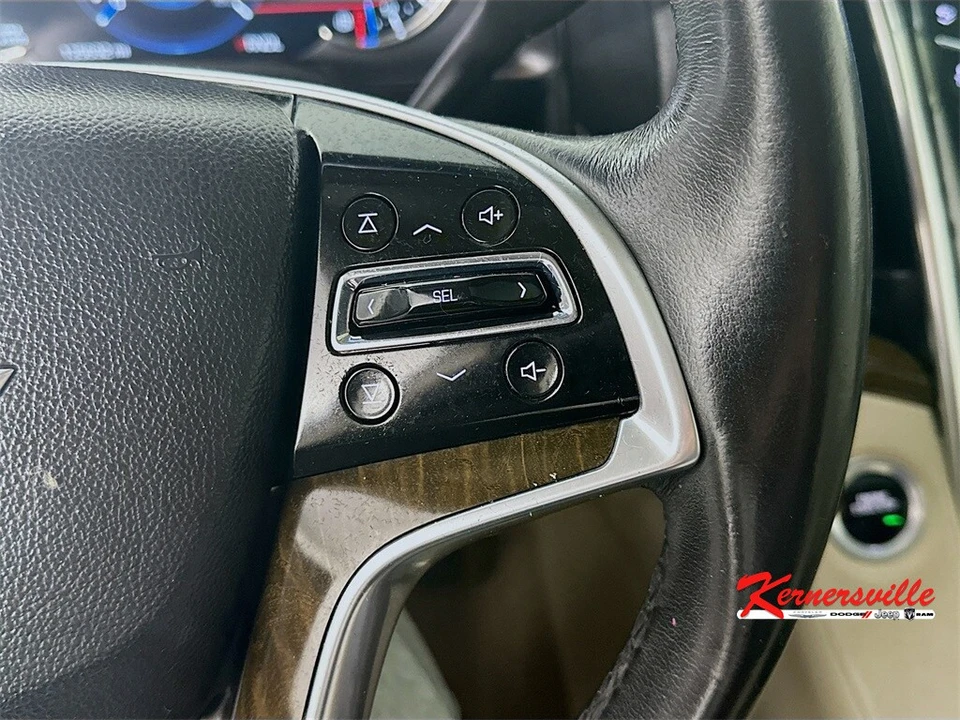 2018 Cadillac Escalade 4th Gen - Image 15 of 21