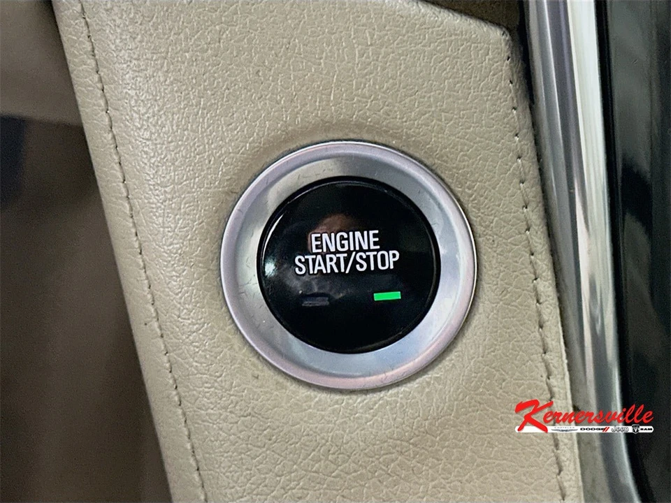 2018 Cadillac Escalade 4th Gen - Image 17 of 21