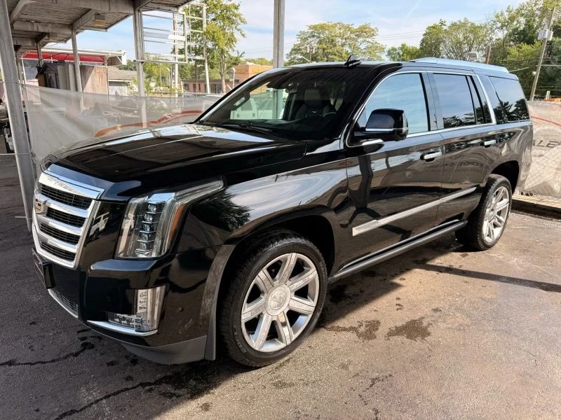 2018 Cadillac Escalade 4th Gen - Image 8 of 12