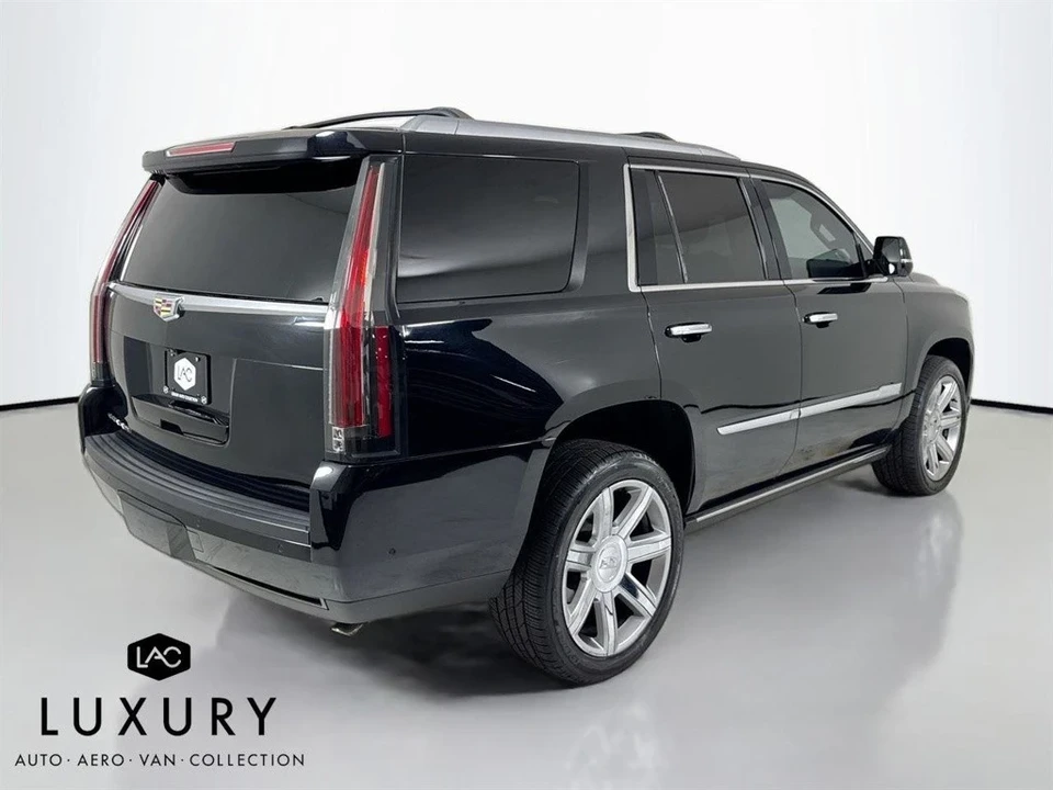2018 Cadillac Escalade 4th Gen - Image 4 of 12
