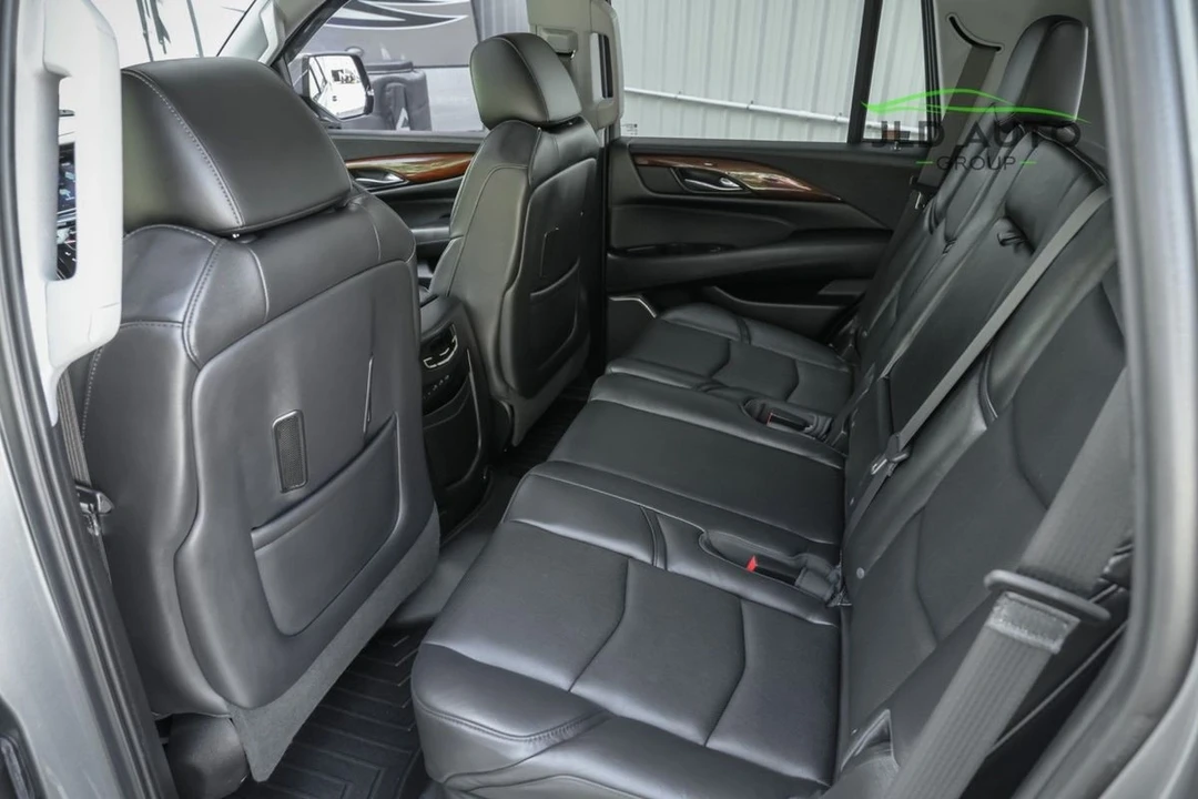 2018 Cadillac Escalade 4th Gen - Image 9 of 21