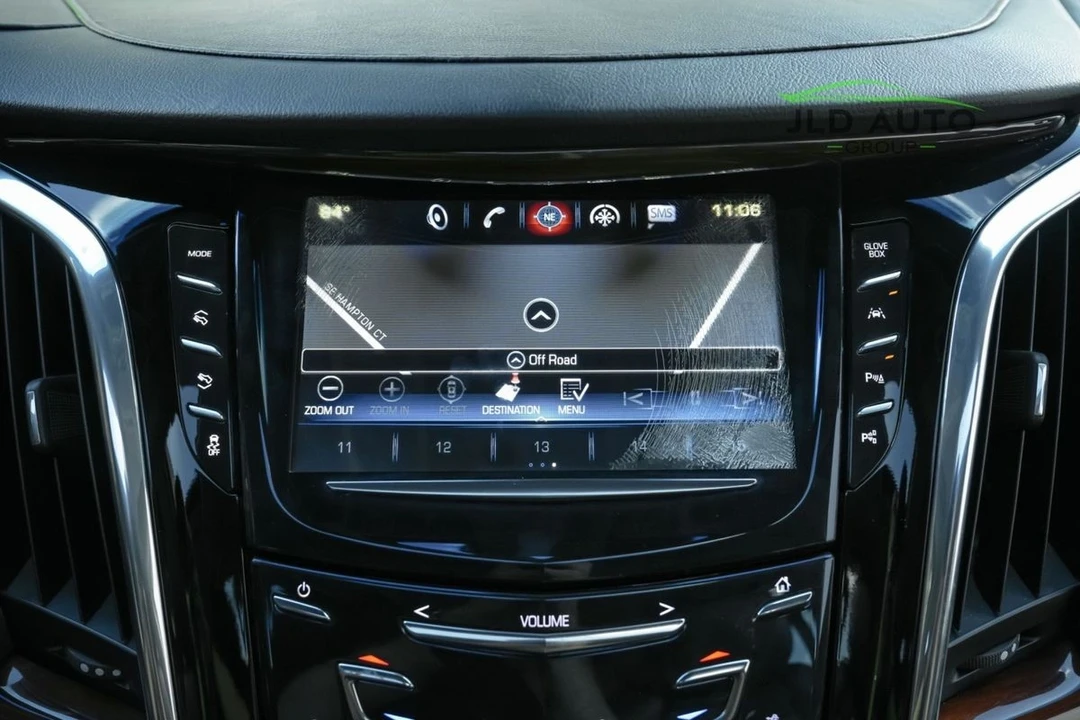 2018 Cadillac Escalade 4th Gen - Image 19 of 21