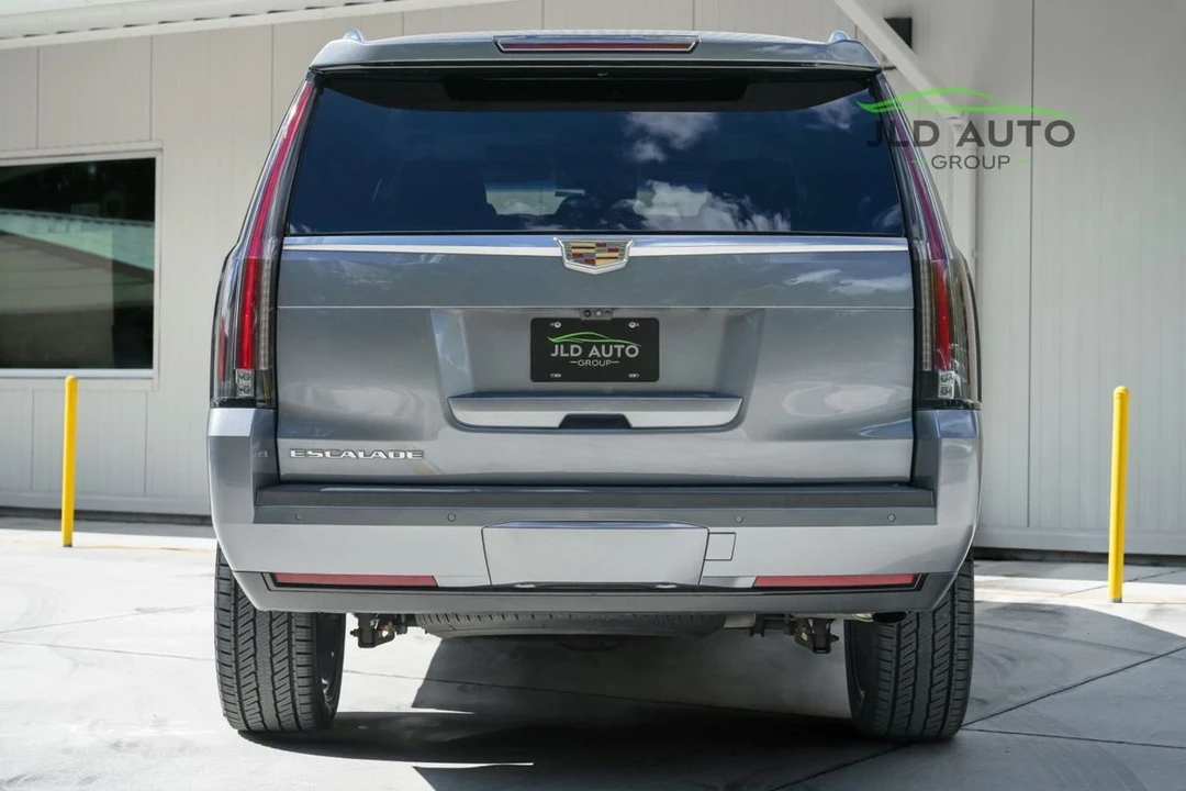 2018 Cadillac Escalade 4th Gen - Image 5 of 21