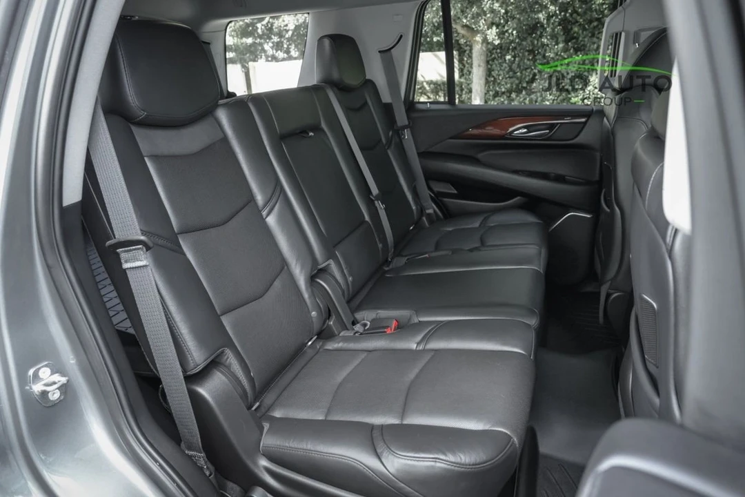 2018 Cadillac Escalade 4th Gen - Image 12 of 21