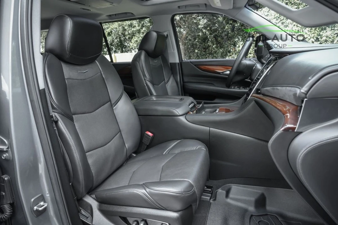 2018 Cadillac Escalade 4th Gen - Image 14 of 21