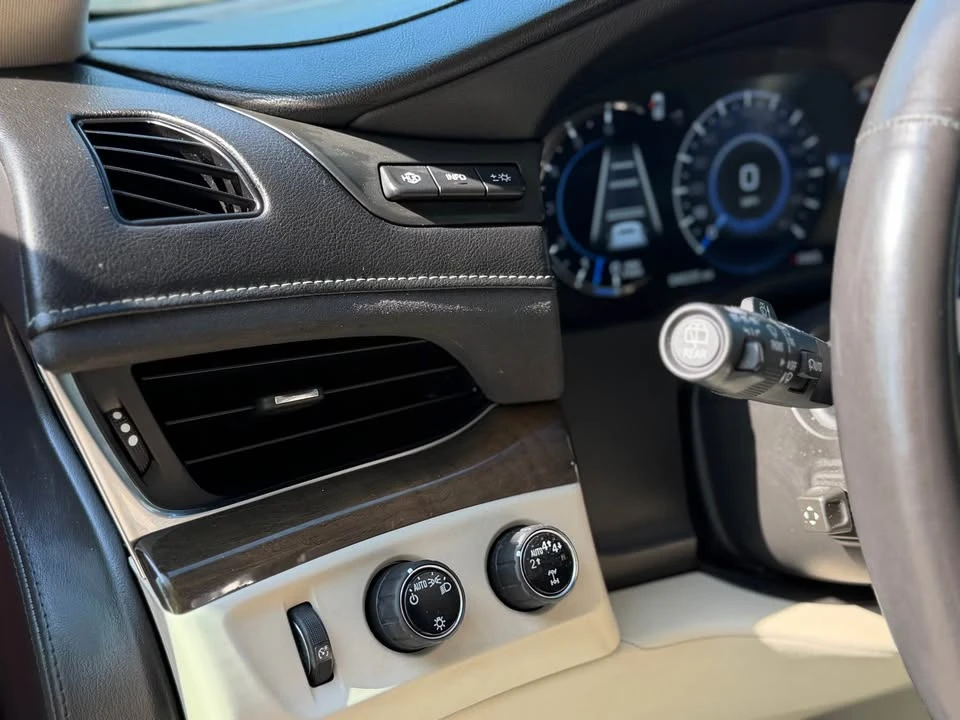 2018 Cadillac Escalade 4th Gen - Image 13 of 20