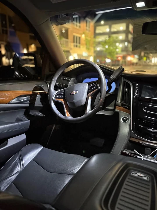2018 Cadillac Escalade 4th Gen - Image 13 of 20