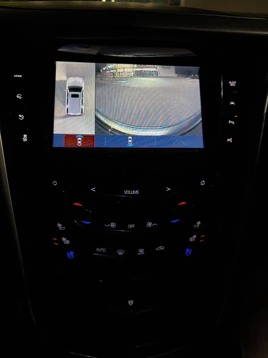 2018 Cadillac Escalade 4th Gen - Image 17 of 20