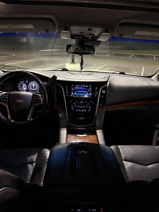 2018 Cadillac Escalade 4th Gen - Image 14 of 20