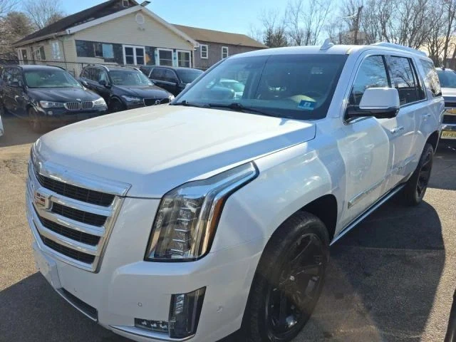2018 Cadillac Escalade 4th Gen - Image 2 of 9