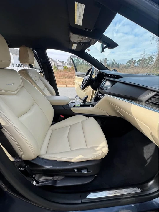 2018 Cadillac XT5 - Image 15 of 16