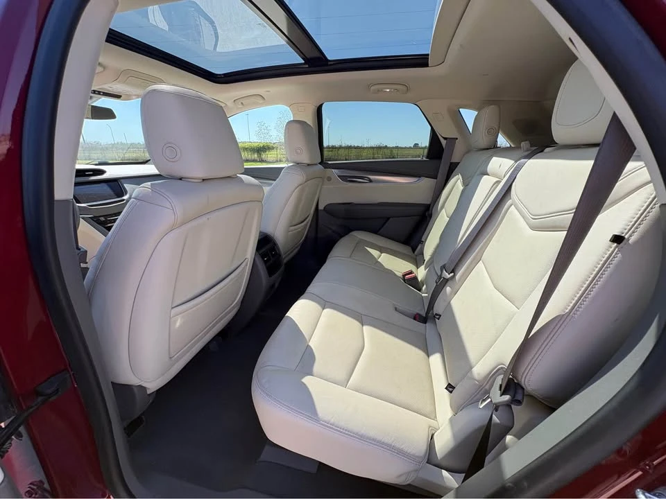 2018 Cadillac XT5 - Image 10 of 11