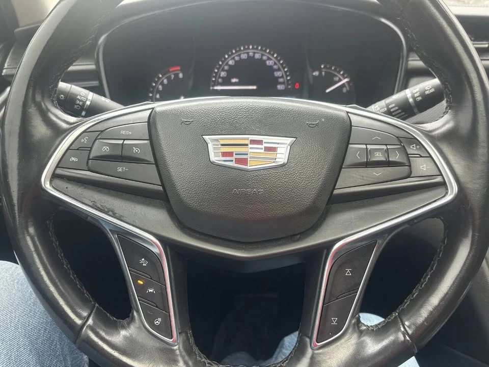 2018 Cadillac XT5 - Image 10 of 11