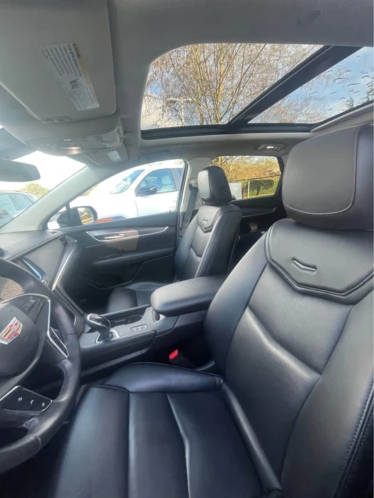 2018 Cadillac XT5 - Image 10 of 13