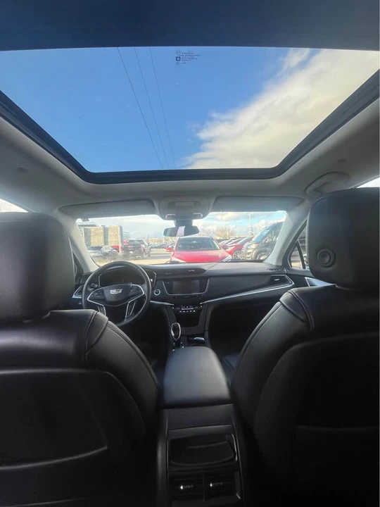 2018 Cadillac XT5 - Image 9 of 13