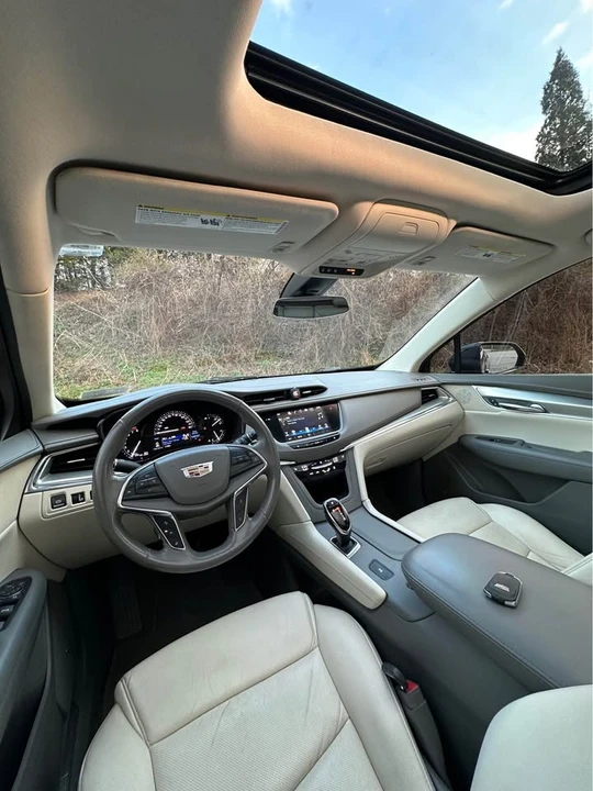 2018 Cadillac XT5 - Image 15 of 17