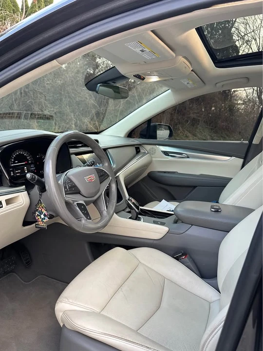 2018 Cadillac XT5 - Image 12 of 17